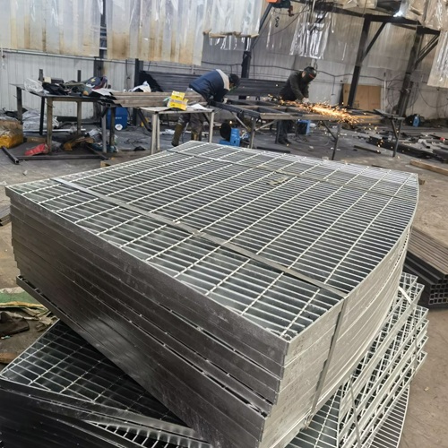 鋼格柵板市場格局正在發(fā)生變化，這些信號(hào)要關(guān)注