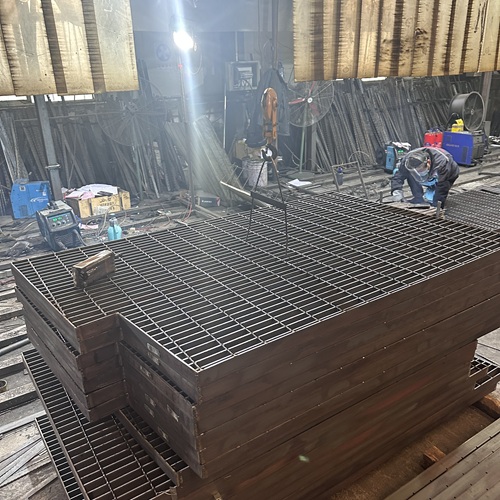 鋼格板為什么越來越受工程項目歡迎